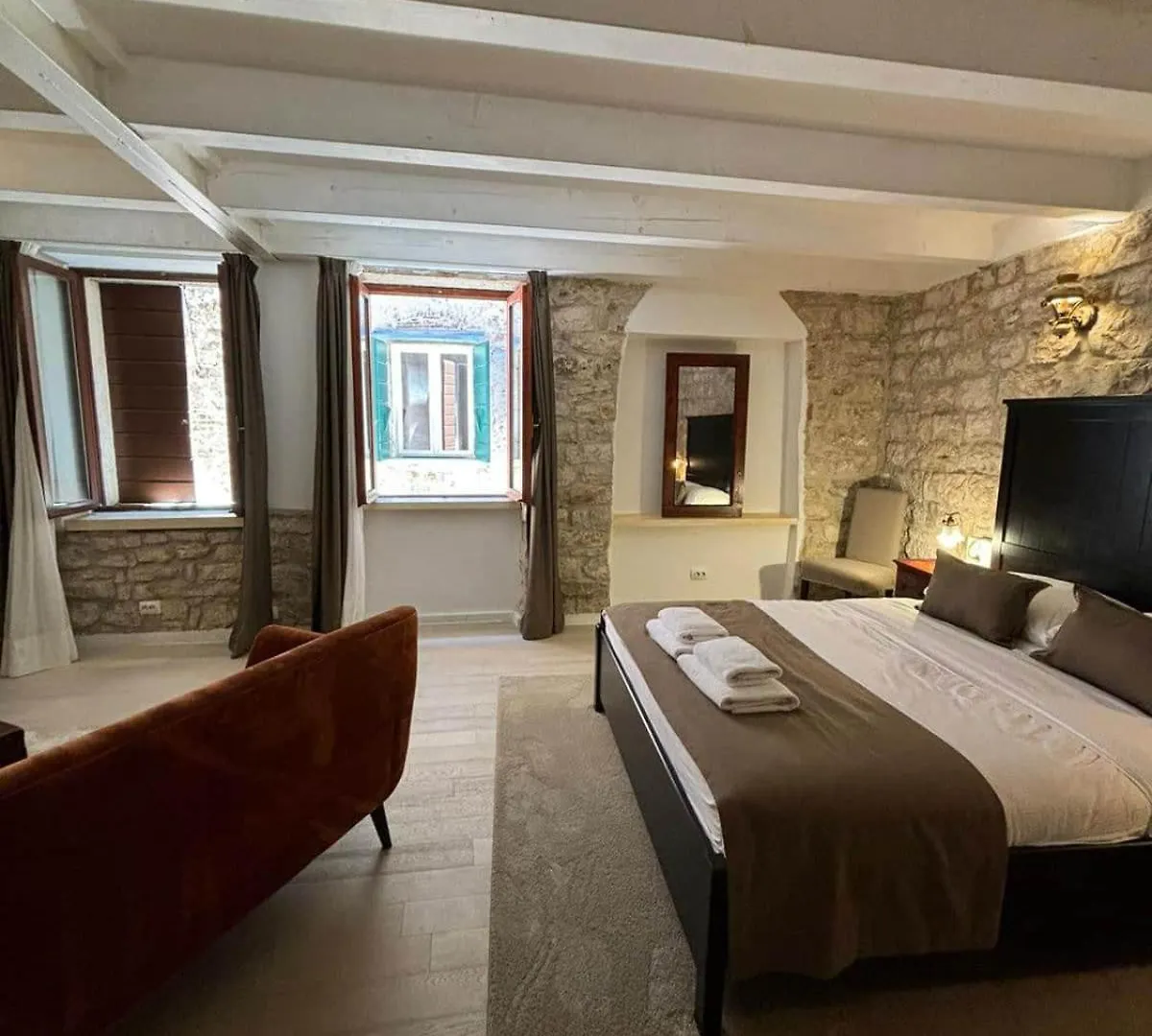 Studios Onethreefive Rovinj Apartment