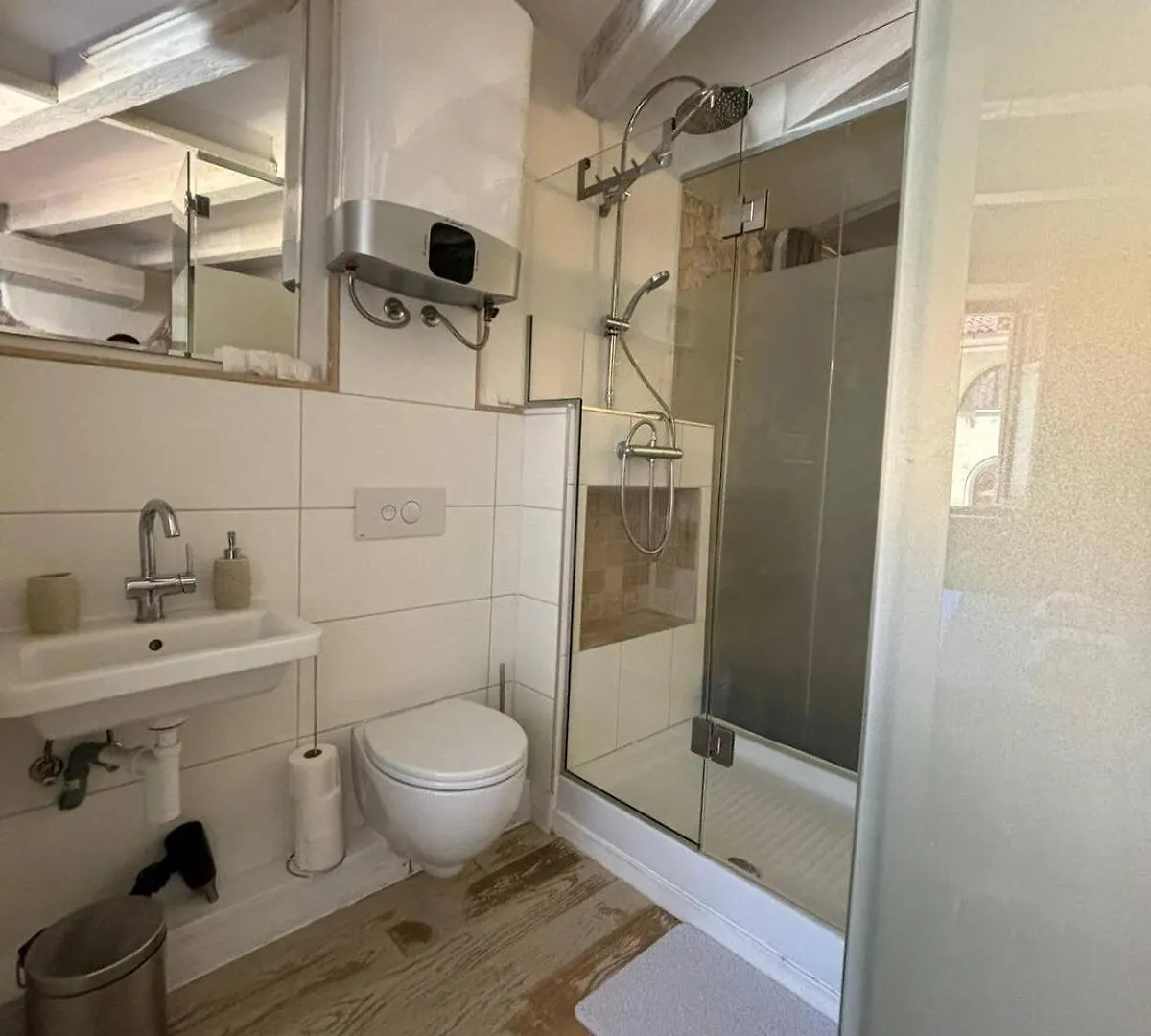 Studios Onethreefive Rovinj 0*,  Croatia
