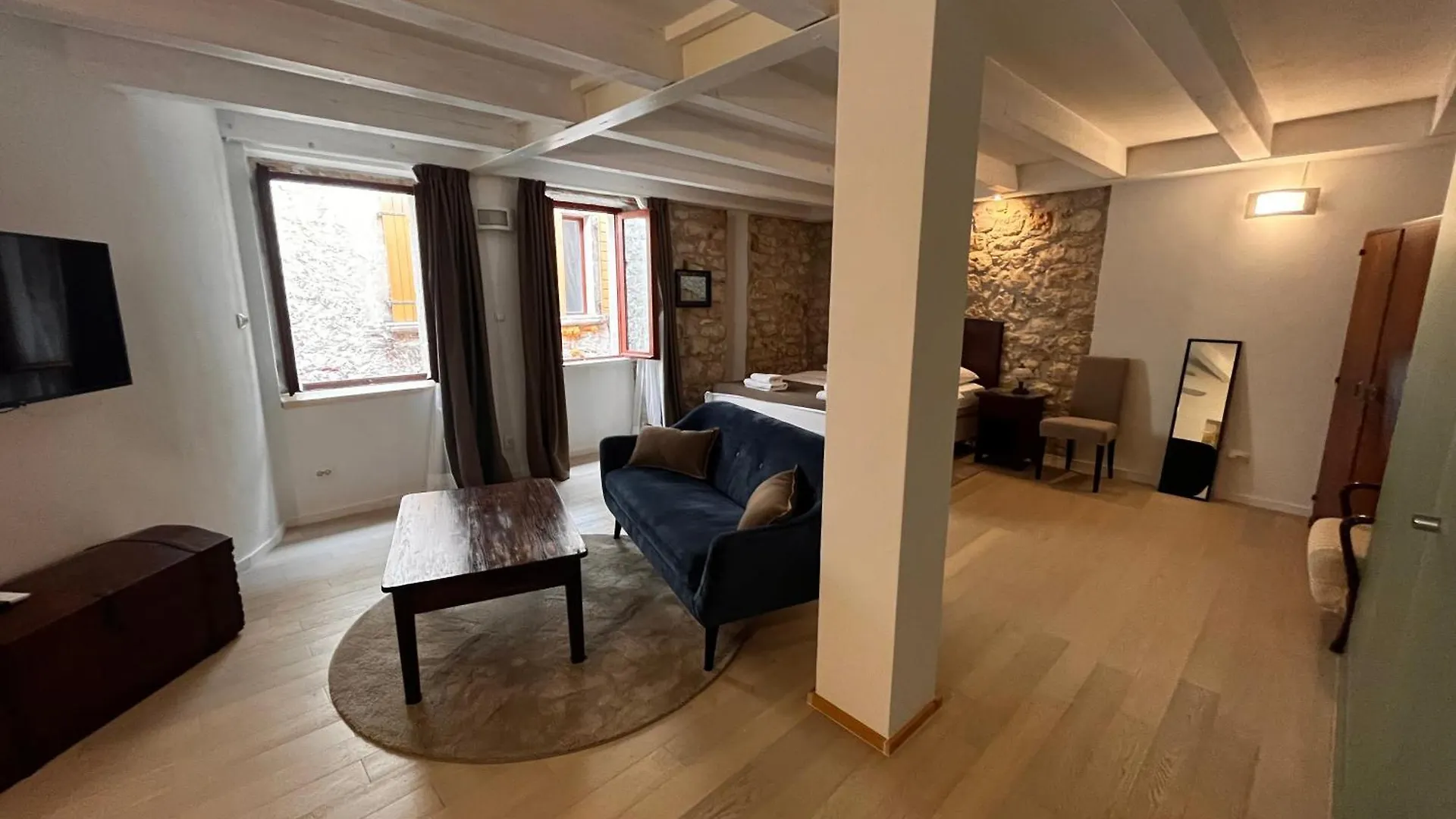 Studios Onethreefive Rovinj Apartment